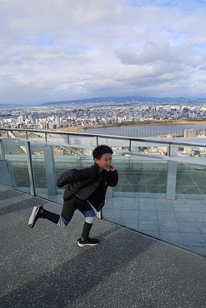 【2023/11 京都賞楓】之三：大阪生活今昔館、梅田空中展