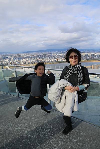 【2023/11 京都賞楓】之三：大阪生活今昔館、梅田空中展