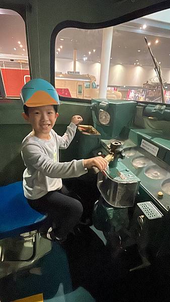 【2023/11 京都賞楓】之七：京都水族館、鐵道博物館