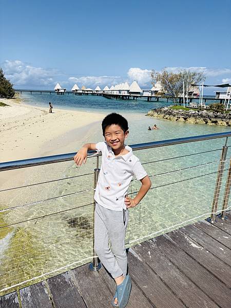 New Caledonia--Day 4: 搬入Noumea