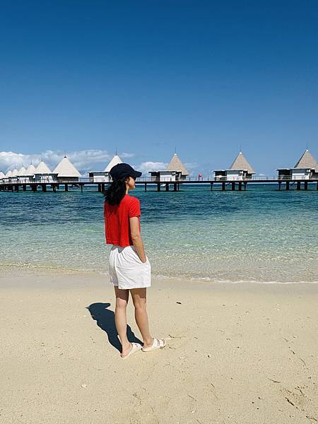 New Caledonia--Day 4: 搬入Noumea