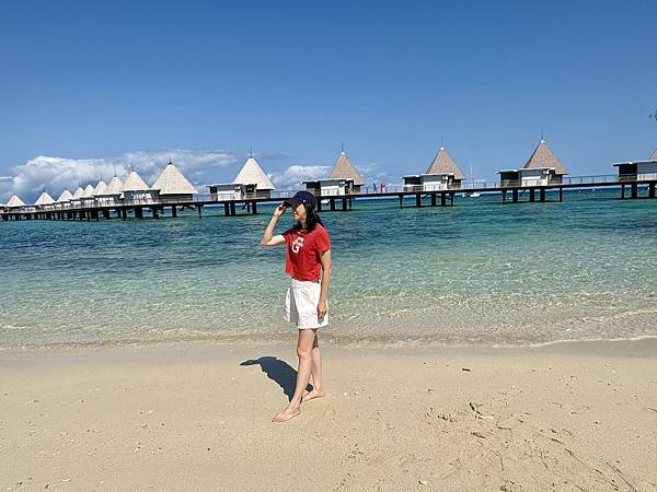 New Caledonia--Day 4: 搬入Noumea