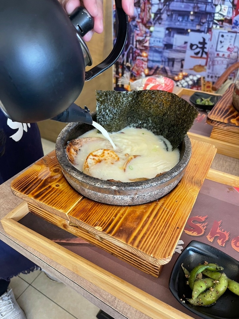 永康大橋三間拉麵店：俺の豚/鶴昇町/究SHO石燒火山拉麵，分