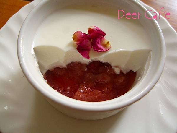 玫瑰草莓醬奶酪-2