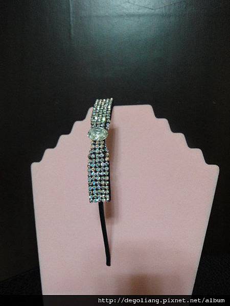 施華洛世奇白水晶蝴蝶結髮箍-1 NT$1370