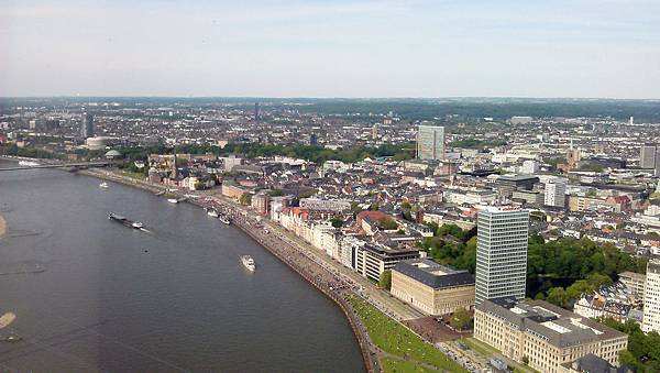 5-17 Düsseldorf Rheinturm 360°觀景台