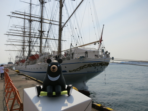 台灣黑熊 在九州門司港 與日本丸合影 - 2016 日本九州