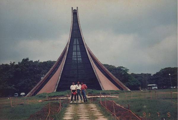 800705_00.jpg 800705_00.jpg