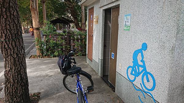 [創意設計]WC,洗手間 男廁/女廁 的標示圖案 (隨時更新