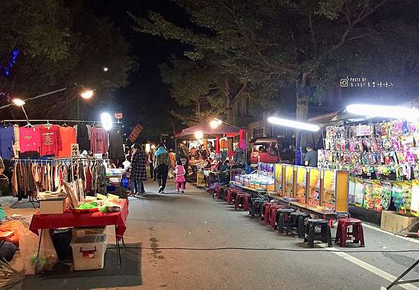 花蓮鳳林夜市 花蓮小鎮流動夜市 週六限定鳳林夜市必吃美食 生活就是要慢慢吃 痞客邦
