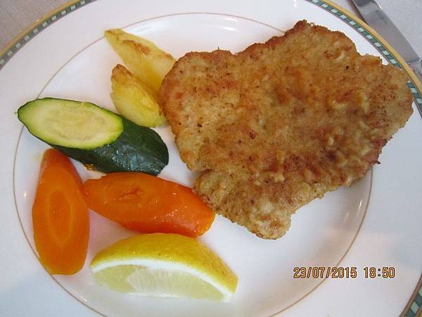 IMG_6135.JPG IMG_6135.JPG