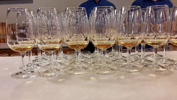 20160524_145942.JPG 20160524_145942.JPG