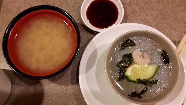 20160528_190238.JPG 20160528_190238.JPG