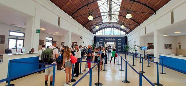 line_72196357902614.jpg line_72196357902614.jpg