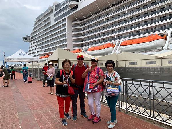 line_42165933683496.jpg line_42165933683496.jpg