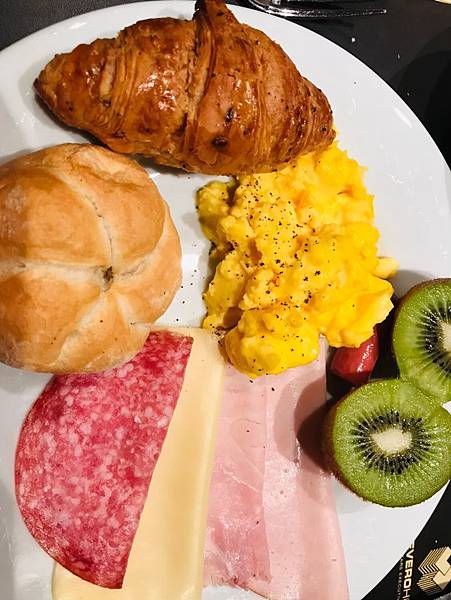 line_744502320506723.jpg line_744502320506723.jpg