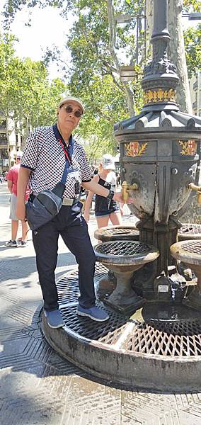 line_76886847698845.jpg line_76886847698845.jpg