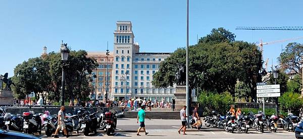 line_76071688593427.jpg line_76071688593427.jpg