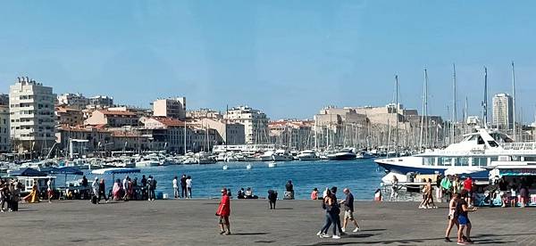 line_84823830547276.jpg line_84823830547276.jpg