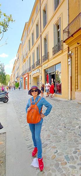 line_185241143962199.jpg line_185241143962199.jpg