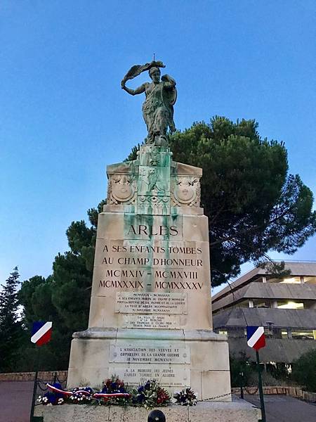 line_83530214558603.jpg line_83530214558603.jpg