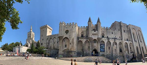 line_236918726377485.jpg line_236918726377485.jpg