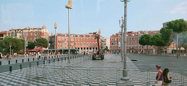 line_144068120942072.jpg line_144068120942072.jpg