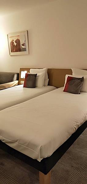 line_144631237879774.jpg line_144631237879774.jpg