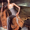 Versace9899-g-MaggieRizer-VersaceCatalog-StevenMeisel-zob.JPG