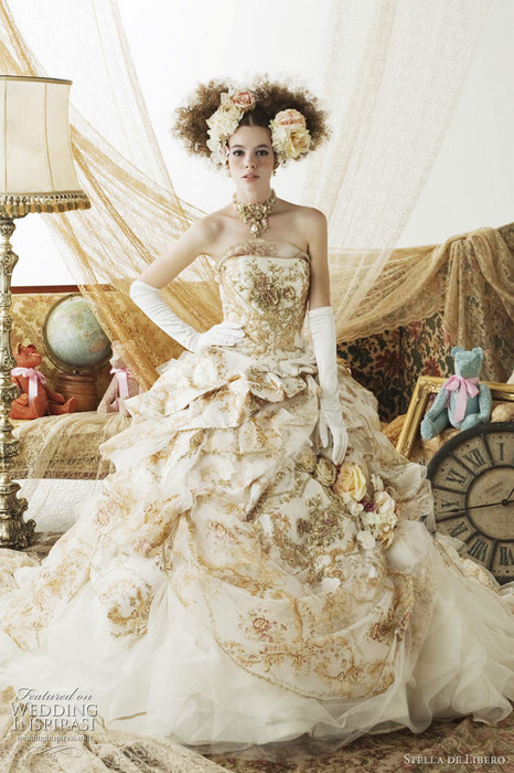 gold-wedding-dress-stella-libero