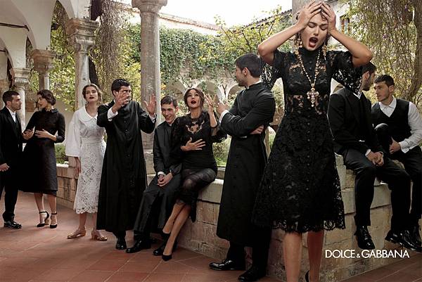 dolce-and-gabbana-fw-2014-women-adv-campaign-4.jpg