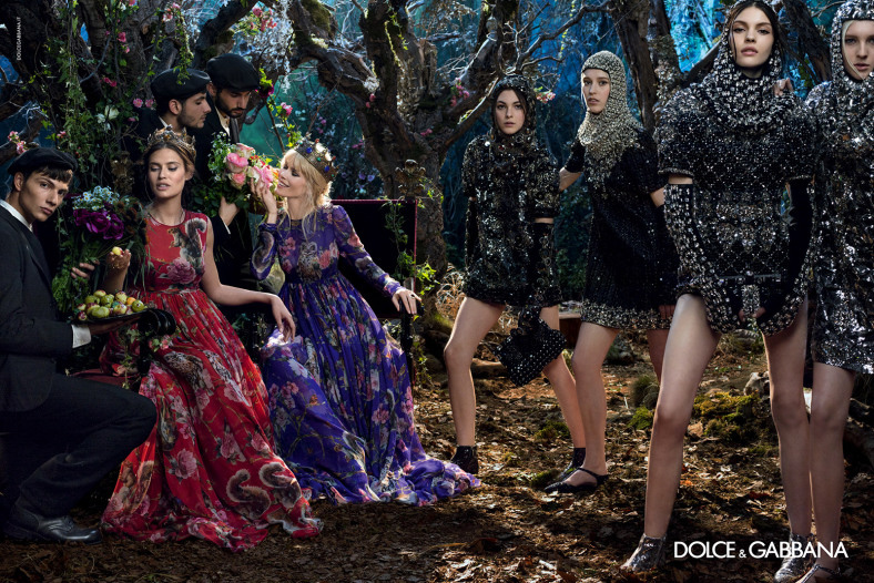 bianca-balti-claudia-schiffer-nastya-kusakina-kate-bogucharskaia-evandro-soldati-noah-mills-by-domenico-dolce-for-dolce-gabbana-fall-winter-2014-2015-14.jpg