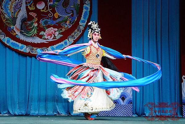 臺北戲棚之八仙過海 台北戲棚之八仙過海108 Jpg 架空馬戲團 痞客邦pixnet