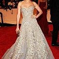 jennifer-lopez-met-ball.jpg