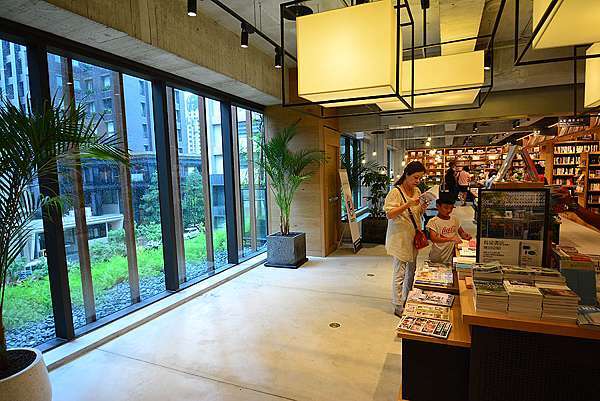 台中 蔦屋書店 Den的攝影空間 痞客邦