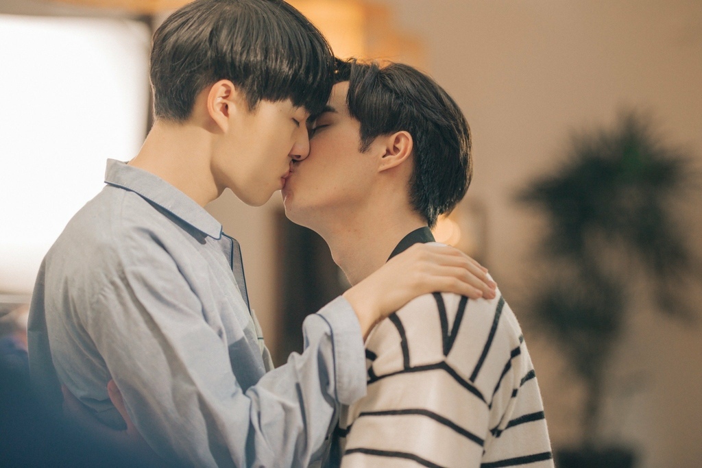 FPWZO8zVkAAXB5y.jpg FPWZO8zVkAAXB5y.jpg