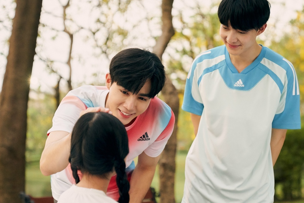 FRH3XDIUYAYAJVv.jpg FRH3XDIUYAYAJVv.jpg