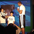 20100726安麗紐崔萊NBA魔獸Dwight Howard見面會88.JPG