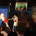 20100726安麗紐崔萊NBA魔獸Dwight Howard見面會162.JPG