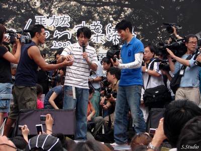 31.Dennis&amp;Lee-hom_落葉歸根預購簽名會20070701_17.jpg