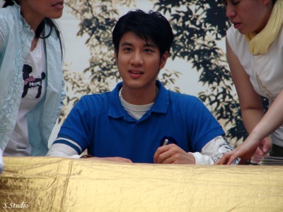 68.Lee-hom_落葉歸根預購簽名會20070701_30.jpg