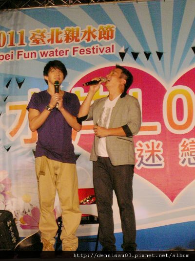 10_2011.08.06_水岸LoveRS迷戀演唱會.jpg