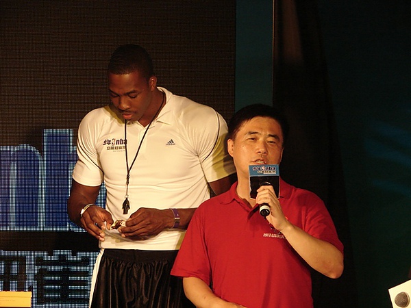 20100726安麗紐崔萊NBA魔獸Dwight Howard見面會31.JPG