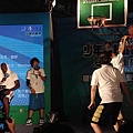 20100726安麗紐崔萊NBA魔獸Dwight Howard見面會133.JPG