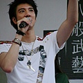 50_2010.07.25_王力宏十八般武藝預購簽唱會.jpg