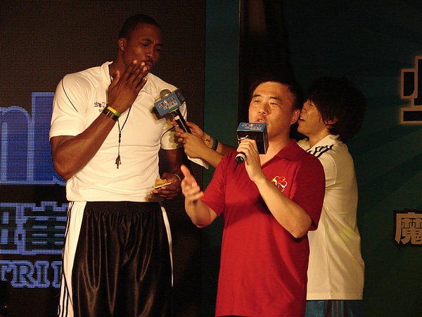 20100726安麗紐崔萊NBA魔獸Dwight Howard見面會35.JPG