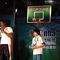 20100726安麗紐崔萊NBA魔獸Dwight Howard見面會177.JPG