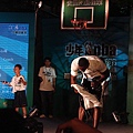 20100726安麗紐崔萊NBA魔獸Dwight Howard見面會105.JPG