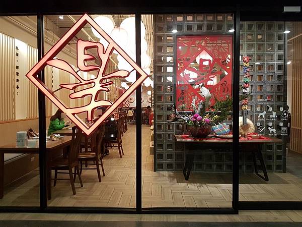 226585.jpg 226585.jpg