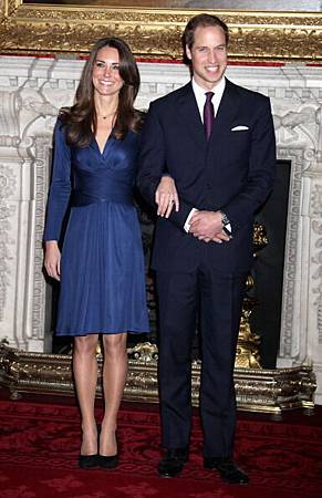 1117kate-middleton-issa-dress2_fa.jpg